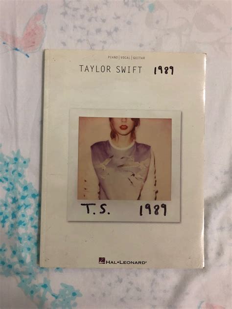 Taylor swift 1989 song book/buku piano,guitar,vocal official taylor swift, Buku & Alat Tulis ...