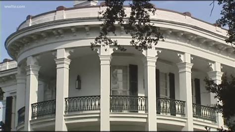 New Orleans hotel owner buys South's largest antebellum mansion | wwltv.com