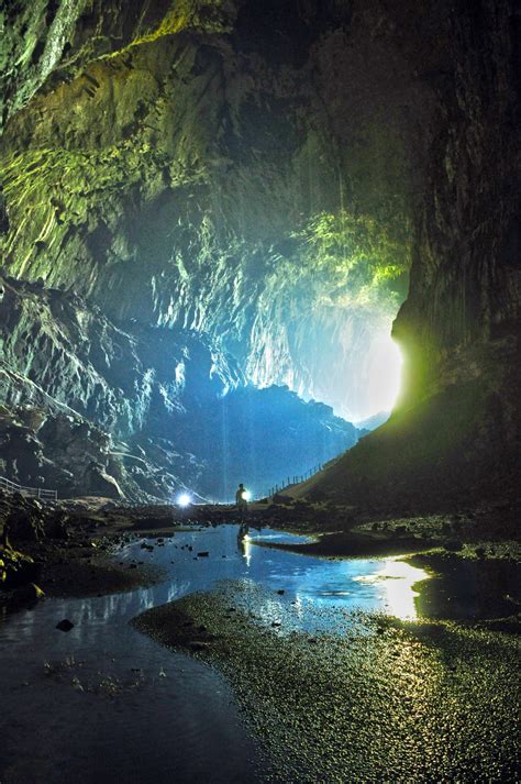 Mulu Caves | Gunung mulu national park, Sustainable tourism, National parks