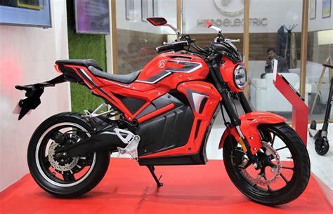 Hero Electric Reveals CB300R-like AE-47; Impressive Range of 160 Km