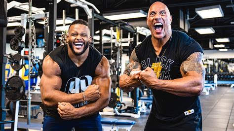 Aaron Donald & Dwayne ‘The Rock’ Johnson Full Gym Work Out - YouTube