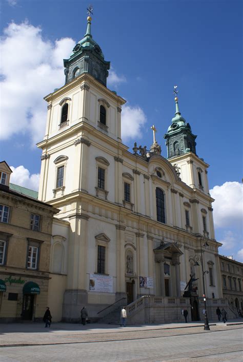 The Holy Cross Church in Warsaw - Poland |Nelmitravel