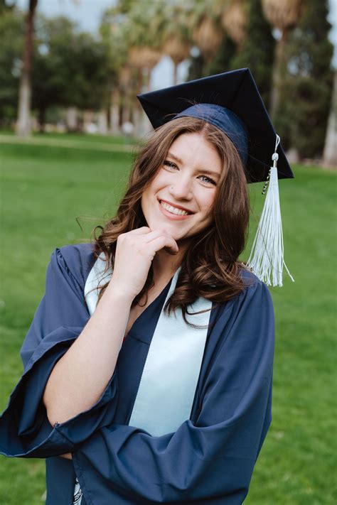 University of Arizona - Spring 2022 Graduation Photos - Andrea Neff Photography