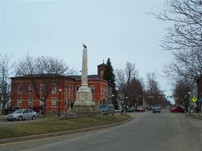 Girard Historical Square-Girard, PA - Photos Then and Now on Waymarking.com