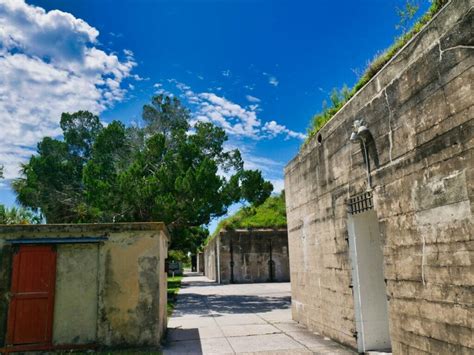 Fort De Soto Park, Florida: Ultimate Guide + Tips (2021) - All-American ...