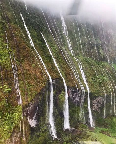 Molokai Waterfalls Air Maui Helicopter Tours | Maui tours, Maui travel, Maui activities