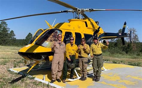 HelicopterExpressFemaleCrew - Fire Aviation