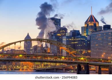 201 Pittsburgh skyline sunrise Images, Stock Photos & Vectors ...