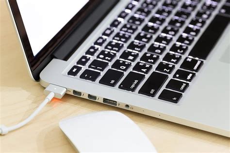 Laptop Battery Life: How to Make Your Laptop Last Longer | Reader's Digest