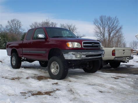 Anyone want a Lift Kit??? Need it Gone..! | Toyota Tundra Discussion Forum