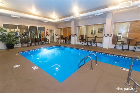 HILTON GARDEN INN CHARLOTTE UPTOWN - Updated 2024 Prices & Hotel ...