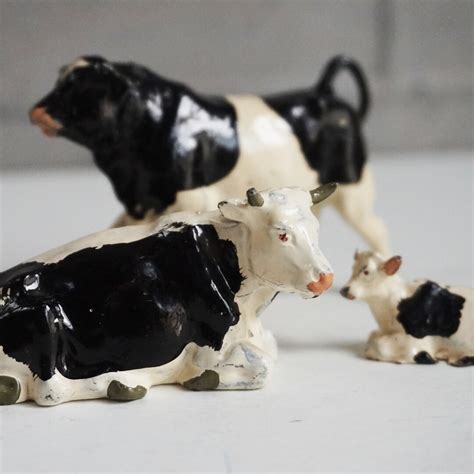 Farm Figures From a Toy Soldier Company / 3 Dairy Cows / Bull Heifer ...