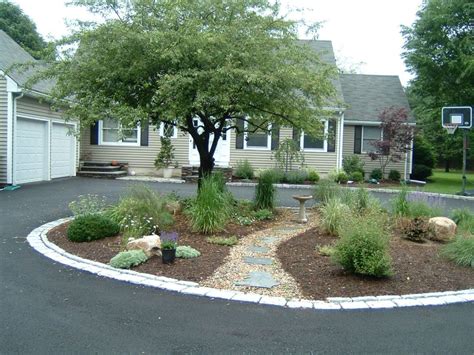 Circle Driveway Garden and Terrace - Terrascapes | Circle driveway landscaping, Driveway ...