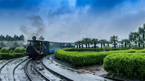 Darjeeling Himalayan Railway - Geschichte, Sehenswürdigkeiten, beste ...