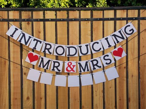 WEDDING RECEPTION BANNER-Mr & Mrs-Wedding