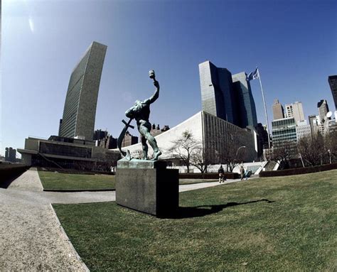 United Nations Headquarters | Bronze statue entitled "Let us… | Flickr