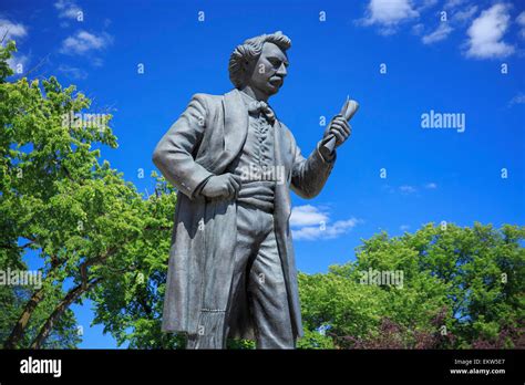 Louis Riel statue; Winnipeg, Manitoba, Canada Stock Photo - Alamy