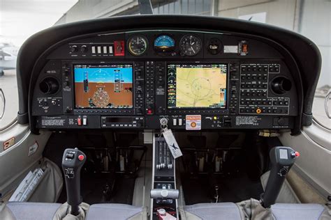 Da40 Cockpit Layout