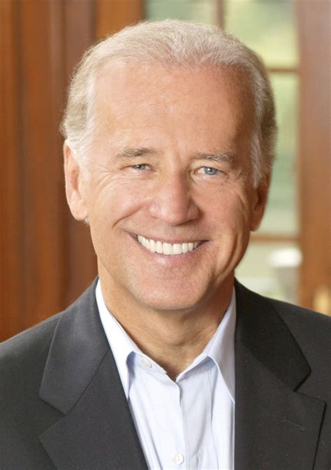 File:Joe Biden, official photo portrait 2-cropped.jpg - Wikipedia