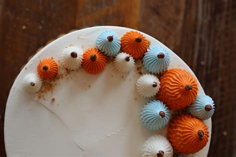 Pastel Pumpkin Thanksgiving Cake - Three Brothers Bakery