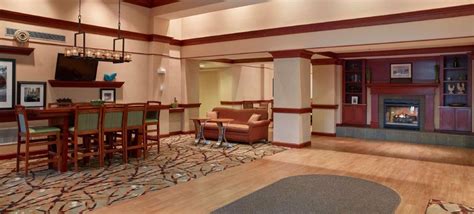 Hampton Inn and Suites North Conway in North Conway (NH) - Room Deals ...