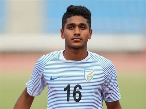 Indian Football Transfers: Kerala Blasters FC sign U-17 World Cup star ...