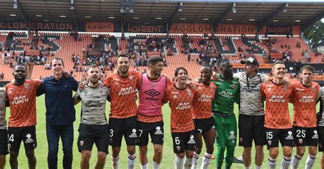 Game, enthusiasm and full stadium: why FC Lorient is the hit of the ...