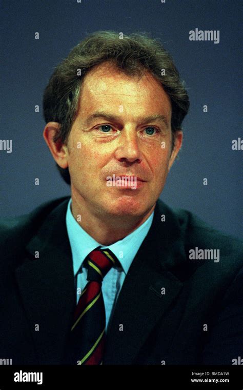 Prime minister tony blair 1998 hi-res stock photography and images - Alamy