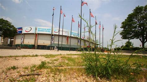 Nassau doing review of Coliseum property - Newsday