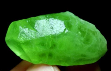 Top Grade Terminated Natural Gemmy Peridot Crystal Cluster - Catawiki