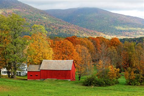 5 Fall Weekend Getaways Three Hours or Less from Boston - Exhale Lifestyle