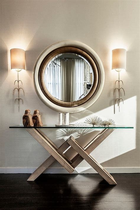 Living Room Decorating Ideas: Modern Console Tables to Have