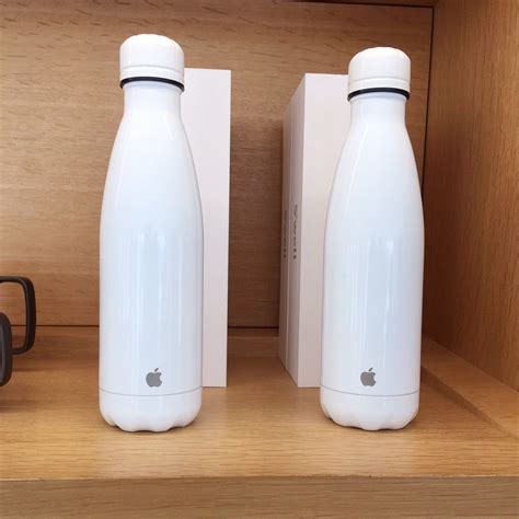 S'well X Apple Water Bottle Apple Headquarter Cupertino apple white color | Home & Garden ...