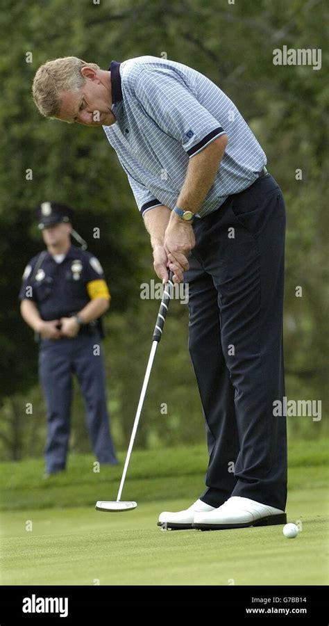 Sport golf action hl160904 colin montgomerie hli rydercup rydercuphistory hi-res stock ...