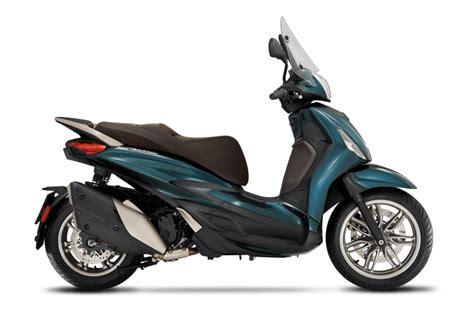 Piaggio New Beverly 400: prezzo, consumi, colori