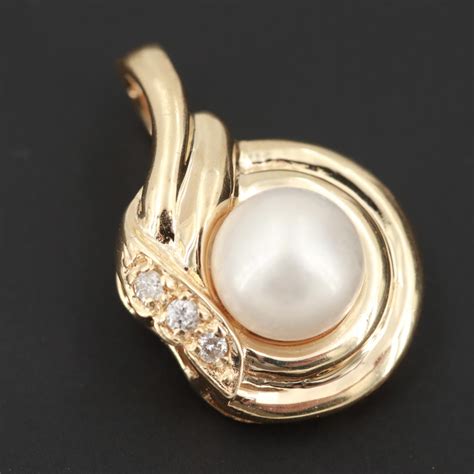 14K Yellow Gold Enhancer Cultured Pearl and Diamond Pendant | EBTH