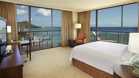 A Hilton Doesn't Offer Elite Upgrades Because Hawaii Is Popular - One ...