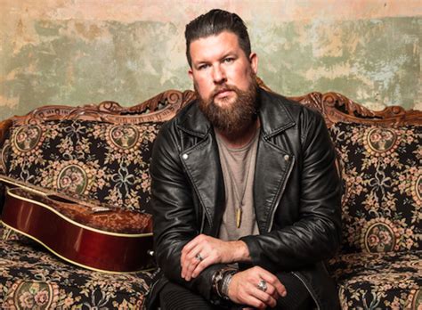 Zach Williams' "Chain Breaker" Declares The Joy Of Freedom - TCB