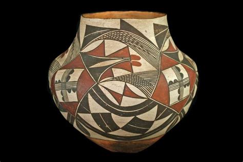 Antique Native American Polychrome Pottery Jar, Acoma 19th Century For Sale at 1stdibs