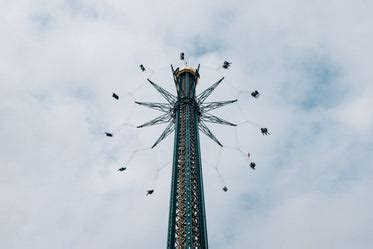 Free Carnival Swing RIde Photo — High Res Pictures