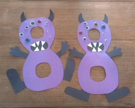 Number 8 preschool craft - number 8 monster with 8 eyes Preschool Math Games, Preschool Boards ...