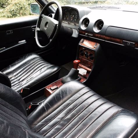 Mercedes w123 280 ce interior Mercedes 280, Mercedes W123, Motor Car ...