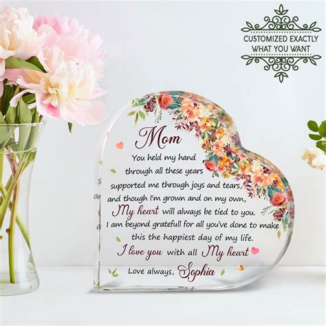 Personalized text and flowers mom gift heart shape acrylic plaque, custom mother’s day gifts ...