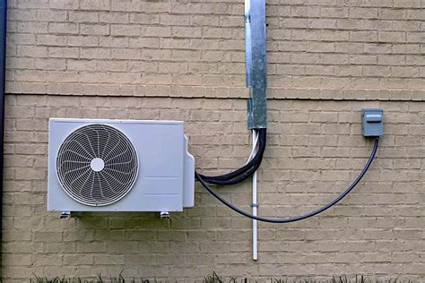 Pros and Cons of Ductless HVAC - Cardinal Plumbing, Heating & Air Inc.