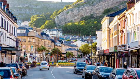 Llandudno Travel Guide | Llandudno Tourism - KAYAK