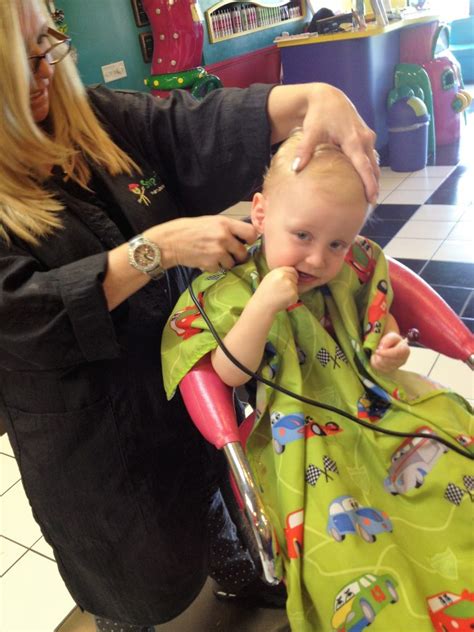 3 Tips for Your Kid's First Haircut | Sunshine and Holly