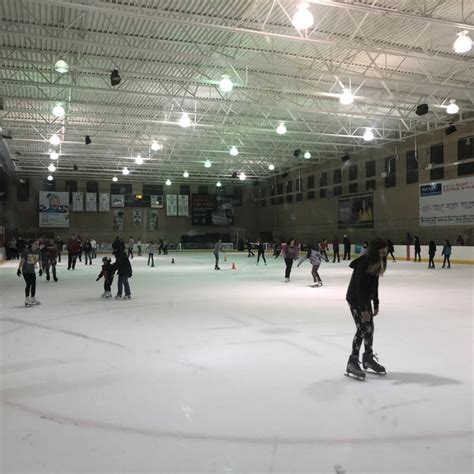 Allen Community Ice Rink - Skating Rink in Allen