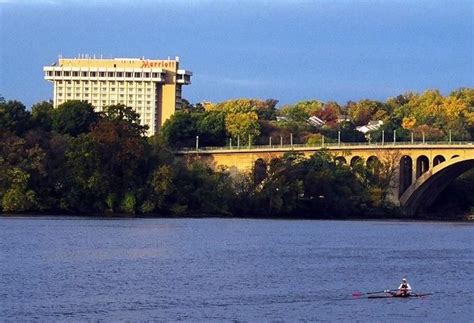 New Owner Of Key Bridge Marriott Plans To Add 450 Residential Units To Rosslyn Site