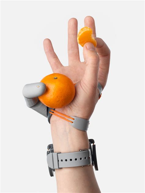 These prosthetics break the mold with third thumbs, spikes and ...