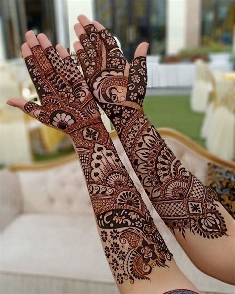 Heavy Bridal Mehendi Design in 2020 | Full hand mehndi designs, Bridal ...